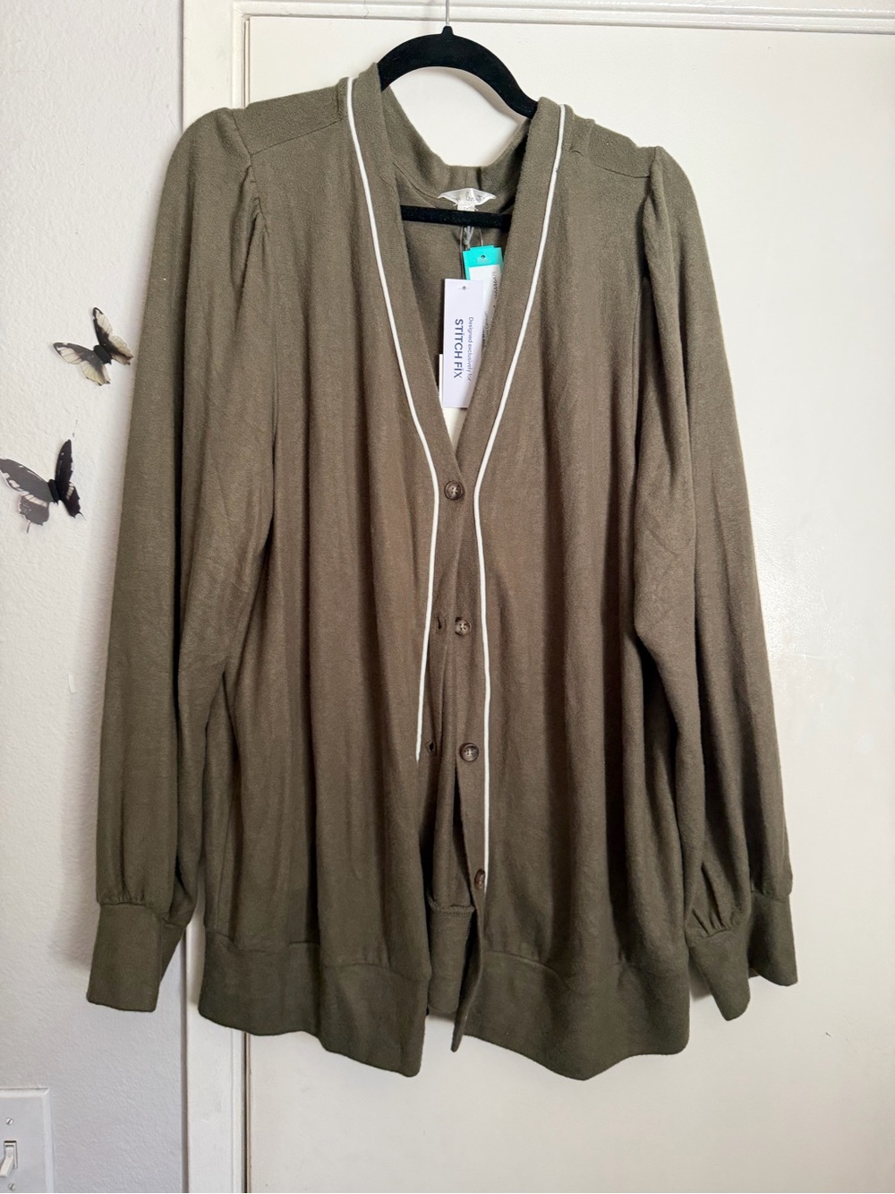 nine britton Olive Green Sweater Top with White Label